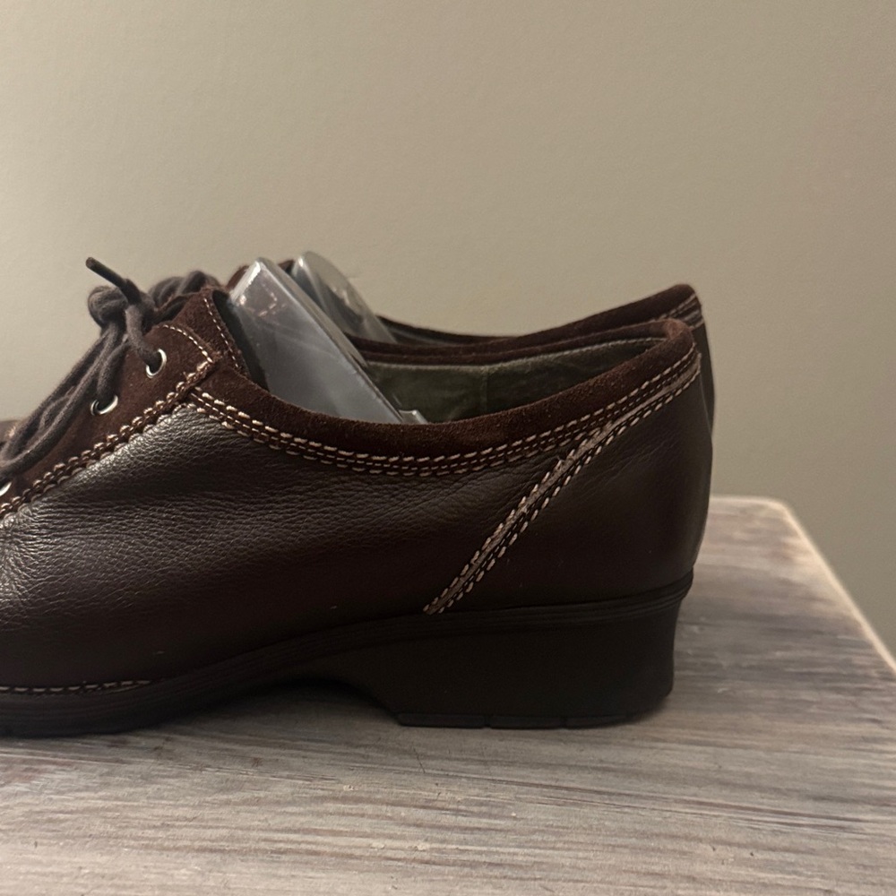 Dark Brown Leather Lace up Women's Oxford Shoes - Picture 8 of 10
